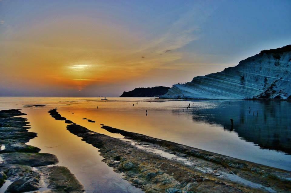Casa Vacanze Dal Professore ปอร์โต เอมเปโดเกล ภายนอก รูปภาพ