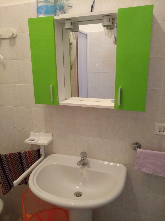 Casa Vacanze Dal Professore ปอร์โต เอมเปโดเกล ภายนอก รูปภาพ